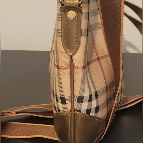 BURBERRY NOVA Check 🤎🌱🌼METALLIC bronze leather trim Bag. - Picture 7 of 12